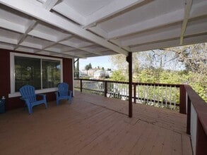 8267 Old School Way in Mokelumne Hill, CA - Building Photo - Building Photo