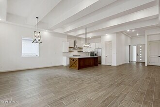 972 Aqueduct Ave in El Paso, TX - Building Photo - Building Photo