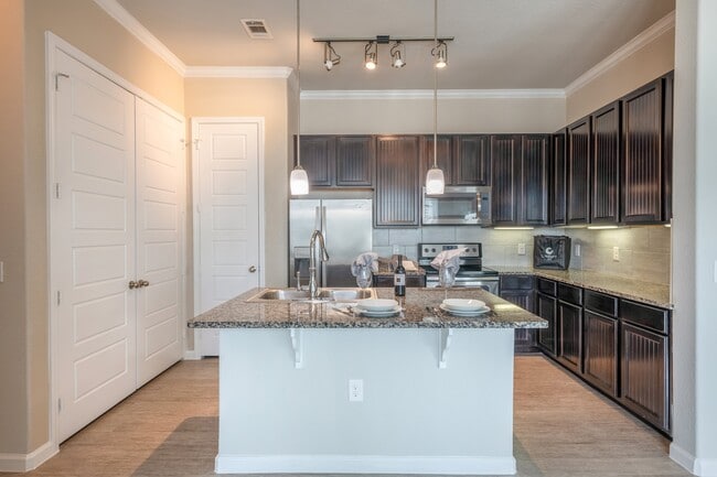 Encore 380 in Aubrey, TX - Building Photo - Building Photo