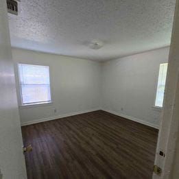 4700 Burton Ave in Fort Worth, TX - Building Photo - Building Photo