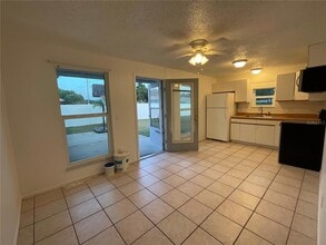 8026 Brocatel Ct in Orlando, FL - Building Photo - Building Photo