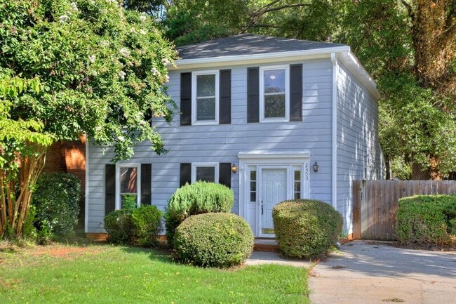 property at 2453 Riverlook Dr