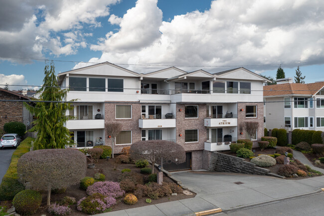 The Atrium in Edmonds, WA - Foto de edificio - Building Photo