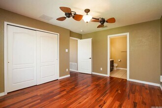 631 Sanderling in San Antonio, TX - Building Photo - Building Photo