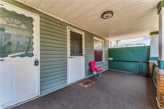 7902 Halle Ave in Cleveland, OH - Building Photo - Building Photo