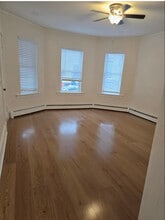 0 Potters Ave, Unit Unit 1 in Providence, RI - Foto de edificio - Building Photo