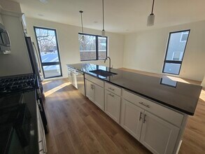 2448 Professor Ave, Unit B - Second Floor in Cleveland, OH - Building Photo - Building Photo