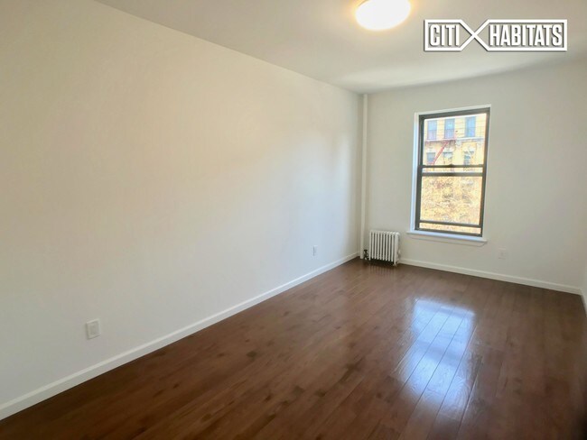 201 W 108th St-Unit -44 in New York, NY - Foto de edificio - Building Photo