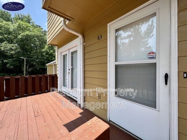 63 Sandalwood Cir in Lawrenceville, GA - Building Photo - Building Photo