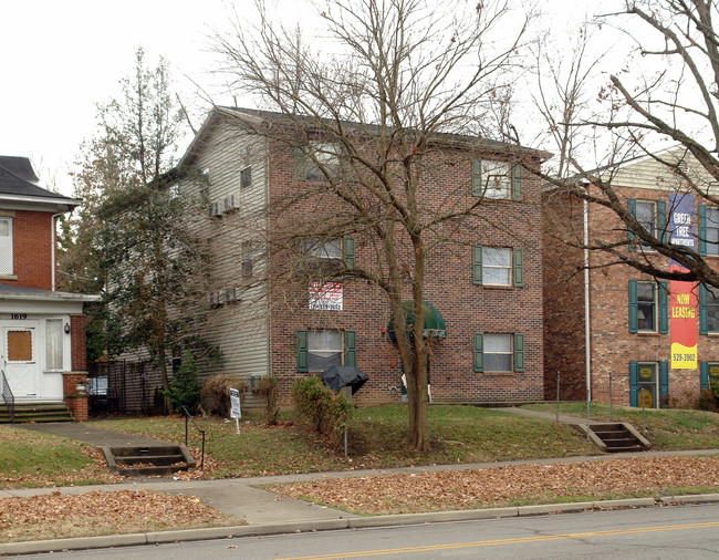 Cameron Apartments in Huntington, WV - Building Photo - Building Photo