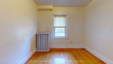 47 Fairbanks St, Unit 2 in Boston, MA - Building Photo - Building Photo