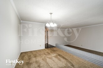 612 Morewood Ct in Ballwin, MO - Building Photo - Building Photo