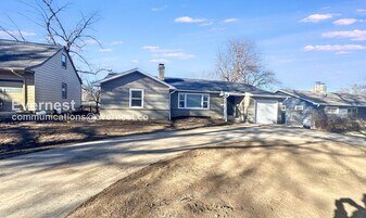 7624 Nall Ave in Prairie Village, KS - Building Photo