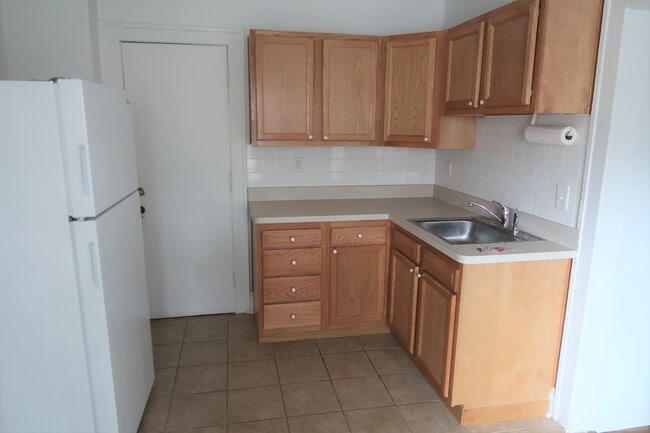 Gerald Manor in Cleveland Heights, OH - Building Photo - Building Photo