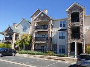 18989 E Warren Dr, Unit G-203 in Aurora, CO - Foto de edificio - Building Photo