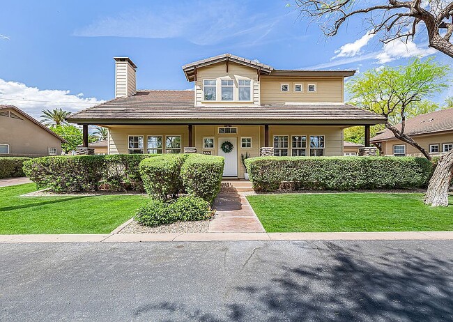 property at 122 W Cottage Ln