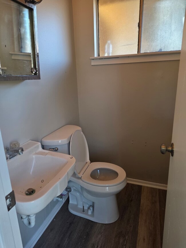 13101 Dedeaux Rd in Gulfport, MS - Building Photo - Building Photo