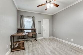 5325 Bent Tree Forest Dr in Dallas, TX - Building Photo - Building Photo