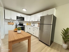 1801 Parkway Blvd in West Valley City, UT - Building Photo - Building Photo