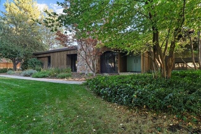 980 E 1800 N in North Logan, UT - Building Photo - Building Photo