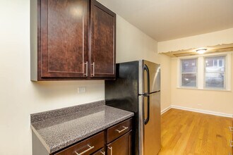3402 W Berteau Ave-Unit -3402-G in Chicago, IL - Building Photo - Building Photo