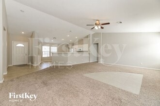 1049 Silver Star St in Henderson, NV - Building Photo - Building Photo