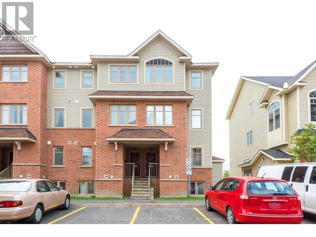 property at 657-657 Reardon Private