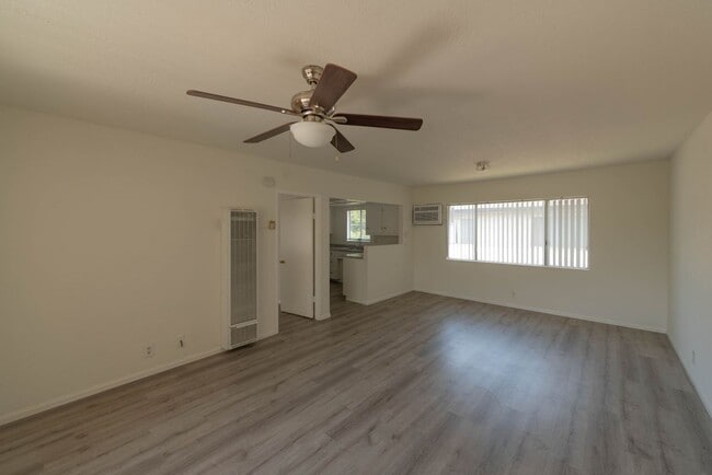 220 N Myers St in Burbank, CA - Building Photo - Building Photo