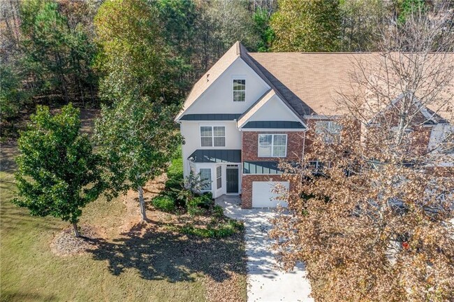 property at 374 St Claire Dr