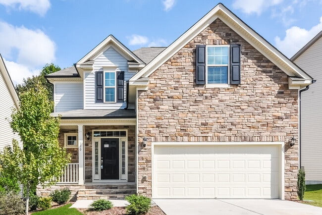 property at 170 Davelyn Ct