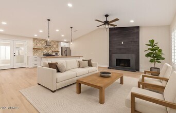 6802 E Beverly Ln in Scottsdale, AZ - Building Photo - Building Photo