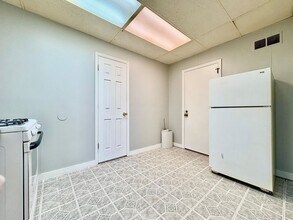 2621 S Michigan St in South Bend, IN - Building Photo - Building Photo