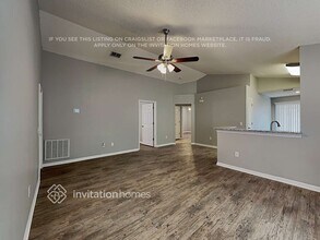 1358 Dew Bloom Rd in Valrico, FL - Building Photo - Building Photo
