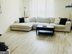 4935 Laurel Valley Ln in Enola, PA - Building Photo - Building Photo