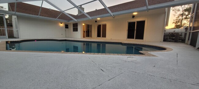 524 Indigo Ave in Wellington, FL - Building Photo - Building Photo