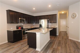 1066 Gaelic Dr in Georgetown, TX - Building Photo - Building Photo