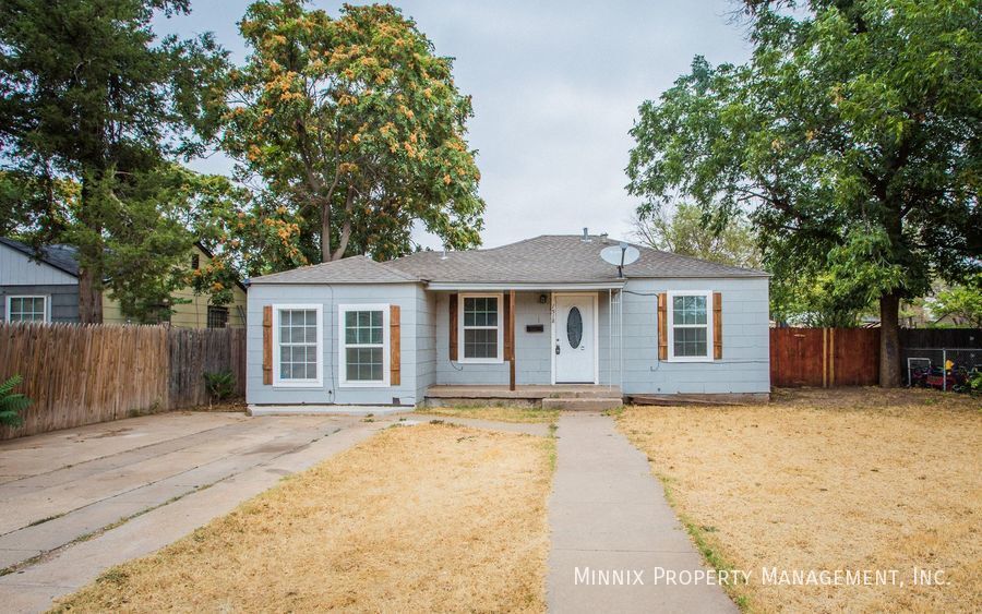 1518 40th St in Lubbock, TX - Building Photo