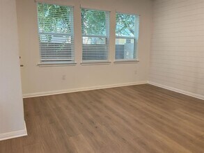 1515 Iberville Dr in Pflugerville, TX - Building Photo - Building Photo