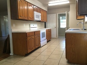 2912 Emerald Dr in Mesquite, TX - Building Photo - Building Photo