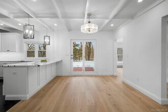 88 Strathmore Rd in Scarsdale, NY - Building Photo - Building Photo