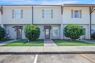 117 Ella St in Lafayette, LA - Building Photo