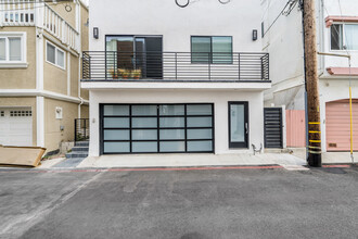 113 Monterey Blvd in Hermosa Beach, CA - Building Photo - Building Photo