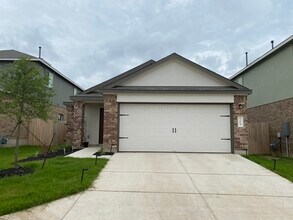 204 Sunset Deer Ln in Andice, TX - Building Photo - Building Photo