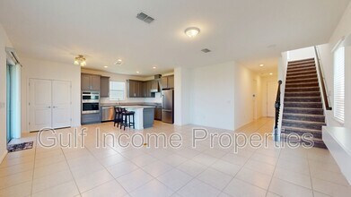 9505 Lamine Wy in Parrish, FL - Building Photo - Building Photo