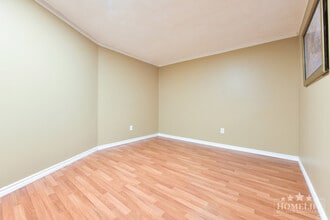 1850 Southmere Crescent E in Surrey, BC - Building Photo - Building Photo