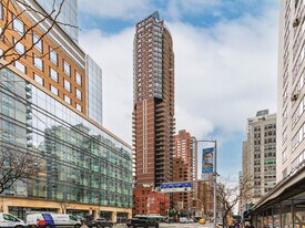 1228 2nd Ave in New York, NY - Building Photo