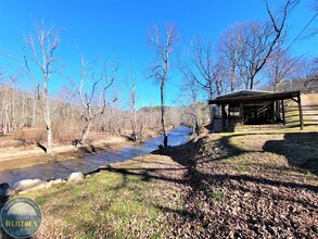 431 R D Campbell Rd in Butler, TN - Building Photo - Building Photo