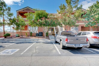 Pecos Creek Blue in Las Vegas, NV - Foto de edificio - Building Photo