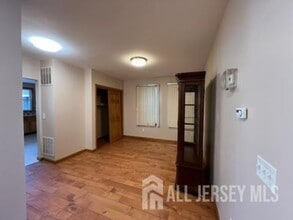 399 Park Ave in Perth Amboy, NJ - Building Photo - Building Photo