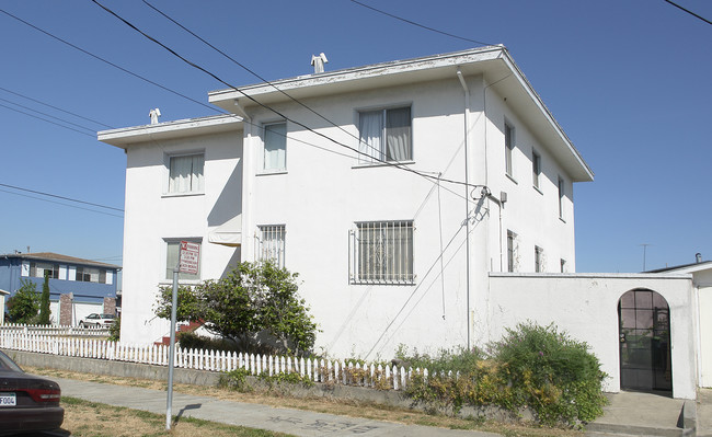 4176 Masterson St in Oakland, CA - Foto de edificio - Building Photo